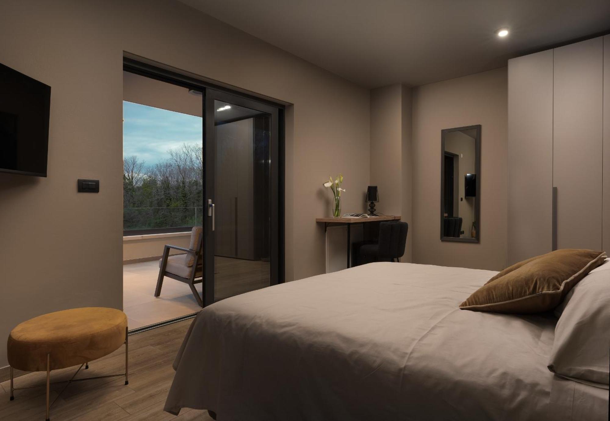 Rooms "Limes" Funtana Rom bilde
